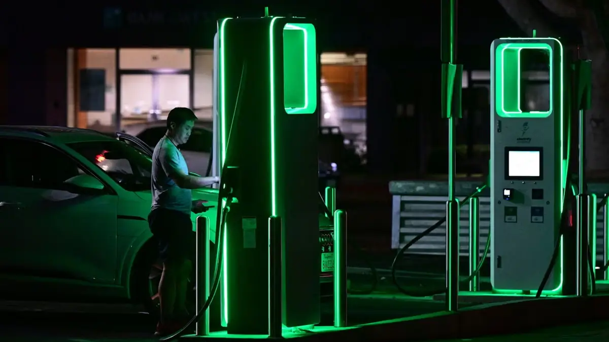 zarejdane na bateriata na kolata