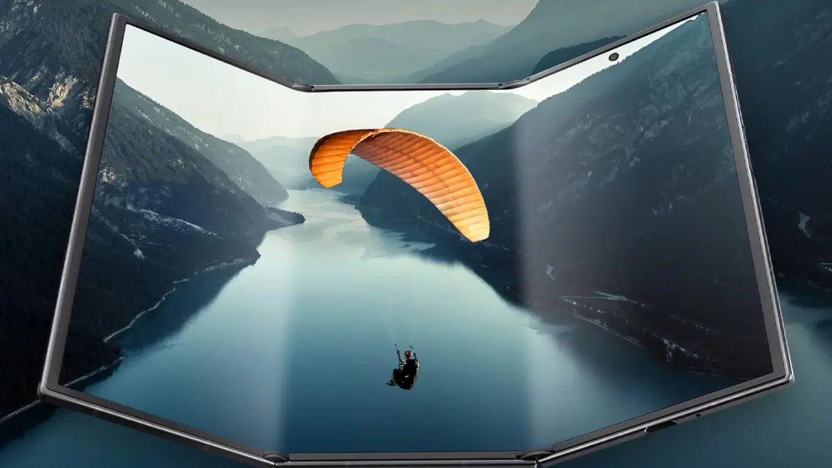 samsung galaxy z trifold