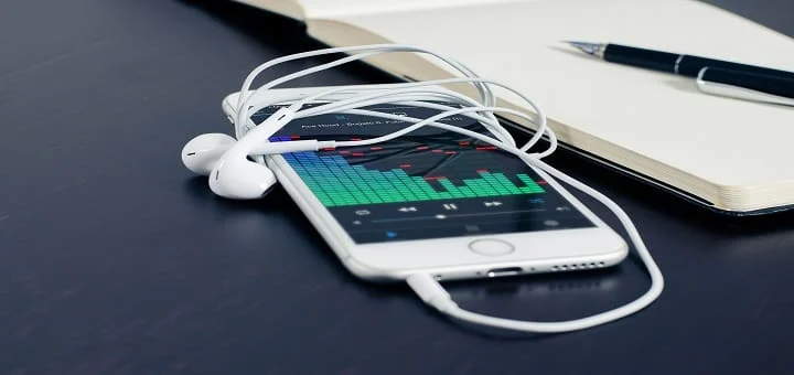 iphone, apple iphone, slushalki