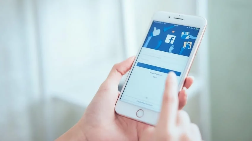 facebook ,problem, logvane