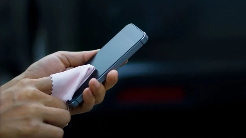 pochistvane na smartfon