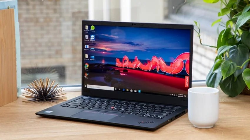 laptop ne se zarejda