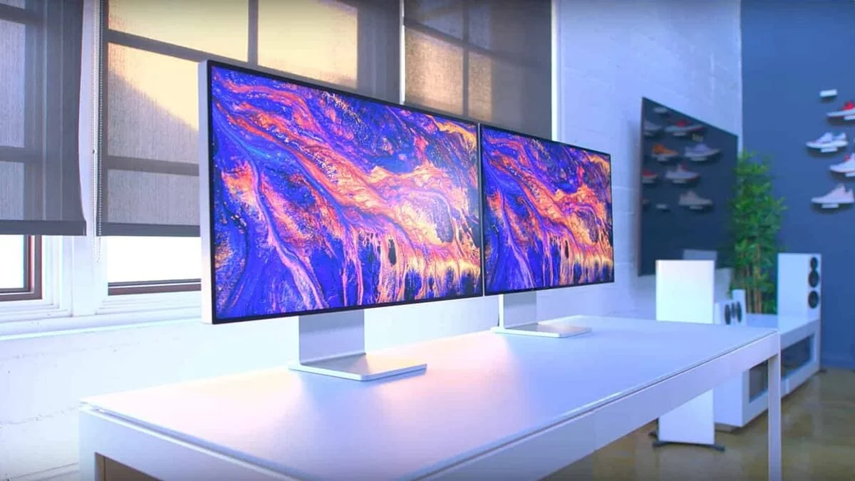 apple dva monitora