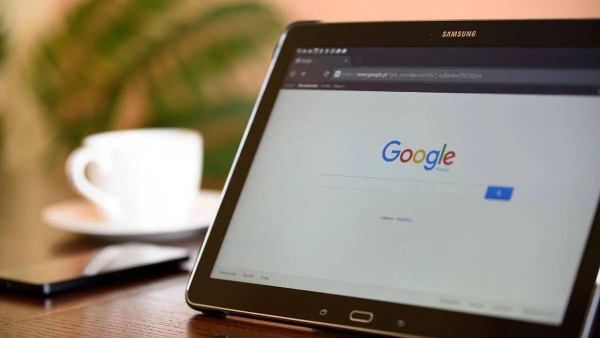 kak da promenim profila po podrazbirane v google